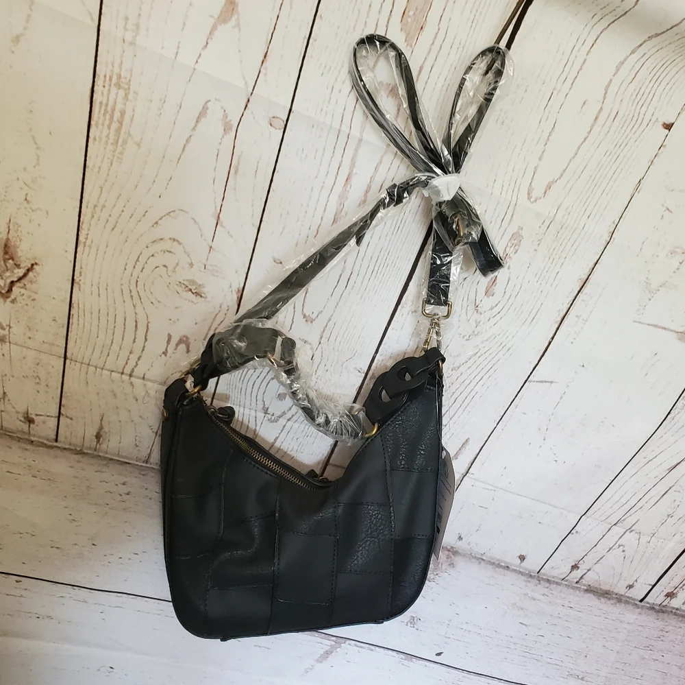 Time and Tru women's vinyl Alice crossbody bag black patchwork